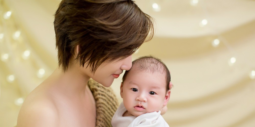 可亲可爱婴儿游泳馆